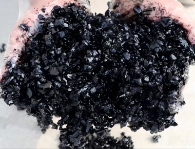 吴忠沥青冷补料（沥青砂）的优势特点与施工流程解析